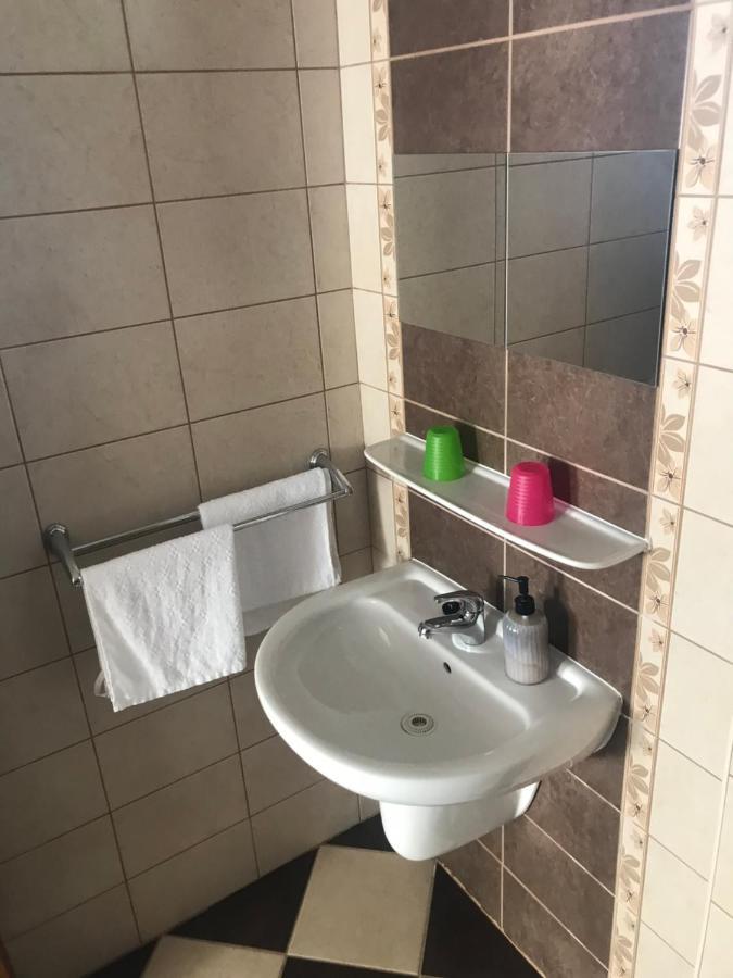 Doeroecske Vendeghaz Hotel Somogydorocske Buitenkant foto